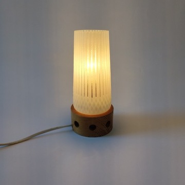 Lampka nocna na drewnianej podstawie,  lata 70.
