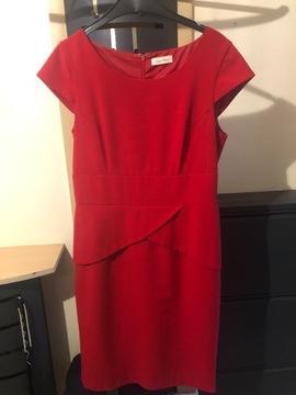 Elegancka czerwona sukienka Calvin Klein
