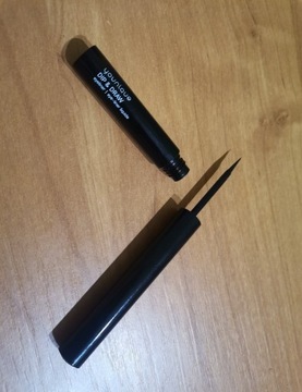 Eyeliner, nie używany