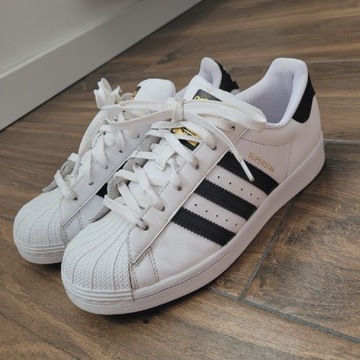 Adidas Superstar