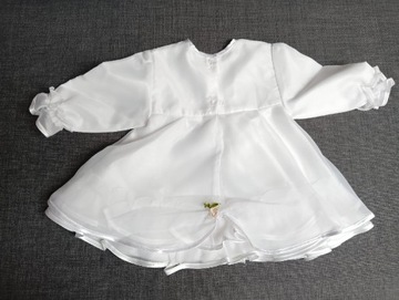  Przepiękna sukienka tiulowa biała rozmiar 74
