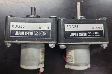 2x Silnik z przekładnią 24VDC 180obr JAPAN SERVO