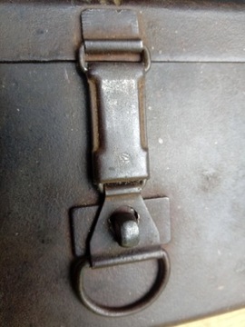 Pojemnik metalowy sygn. jvb-Richtaufsatz R.A.