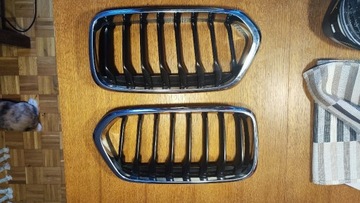 Kratka grill L i P 51137424777 51137424778 F39 BMW