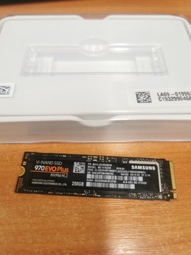 Samsung 250GB M.2 PCIe NVMe 970 EVO Plus 