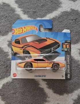 Hot wheels samochodzik