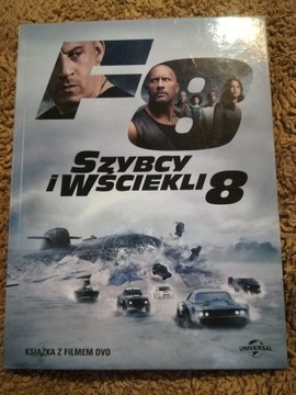 Film DVD z książką "Szybcy i wściekli 8"