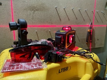 Laser krzyżowy Spectra LT56 zestaw