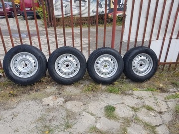 Koła zimowe 215/70 R16 FELGI STALOWE RAV III i IV