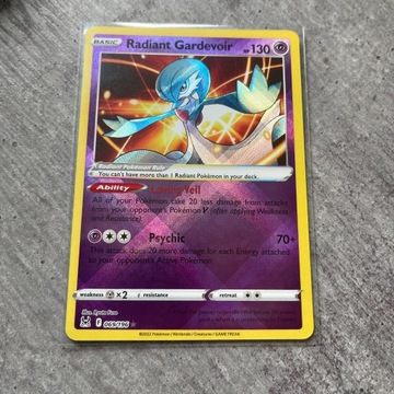 Karta Pokemon Radiant Gardevoir 069 LOR