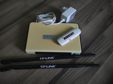 Router WiFi TP-LINK + duże anteny + modem Huawei