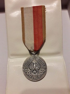 Medal "Walka Praca Socjalizm" 