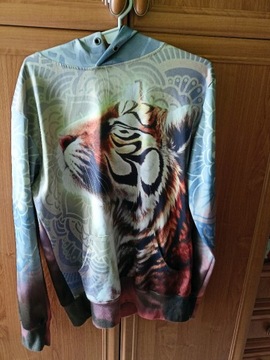 Bluza z tygrysem L