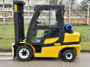 Wózek widlowy [2015r] Yale 3500kg triplex 4.9m UDT