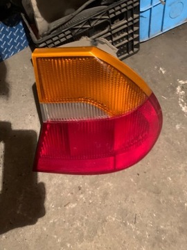 Lampa prawy tył Chrysler 300m Europa