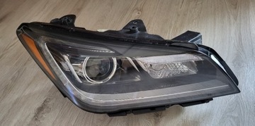 Lampa prawa Genesis G80 2015- 92102-B1170