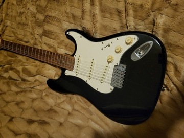 Gitara elektryczna Squier by Fender Strat