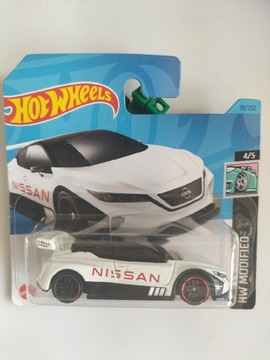 Hot wheels. Zestaw 2x Nissan Leaf Nismo RC 02