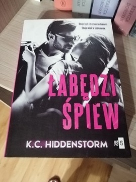 ŁABĘDZI ŚPIEW K. C. HIDDENSTORM OKAZJA