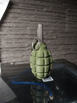 Replika granatu F1 granat ASG Buzzer Szkolny