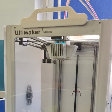 Ultimaker drzwi frontowe