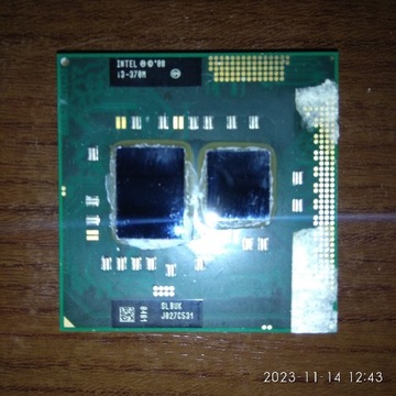Intel i3-370m SLBUK