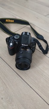 Aparat Nikon D520 + akcesoria