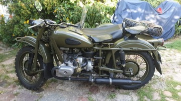 Motor Ural z Koszem z 1992 roku