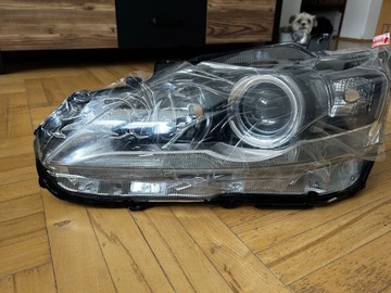 Komplet nowych lamp soczewka led Lexus CT 2011-