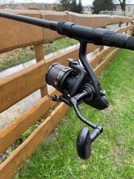 Kołowrotek Karpiowy Daiwa Black Widow 25A SD Żyłka