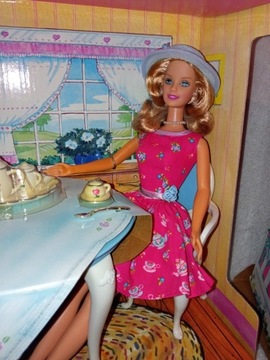 Zestaw Barbie Tea Time Doll Gift Set 1999 