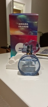 Ariana Grande Cloud 40/50 ml edp. Używane