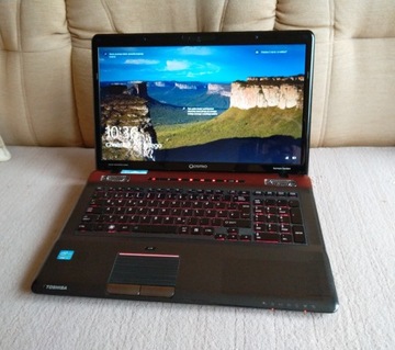 Toshiba  X770 17,3",i7,SSD120GB + 750, 8GB,GTX560