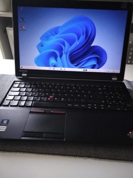 Lenovo ThinkPad EDGE e520 i3,ram 8gb,SSD 128GB,bat