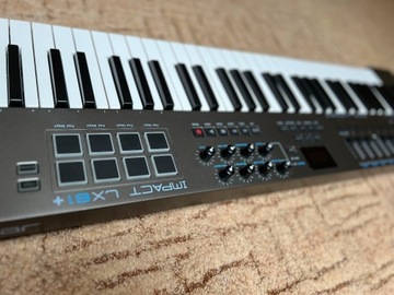 Nektar Impact LX61+ Kontroler MIDI USB