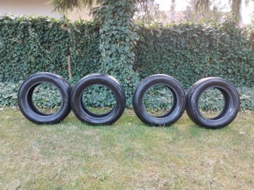 Komplet opon letnich 175/65R15 NOKIAN