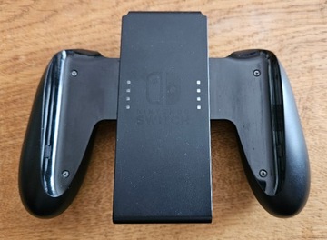 Oryginalny grip do Nintendo Switch