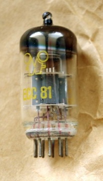 Lampa ECC81 RFT (DDR) 