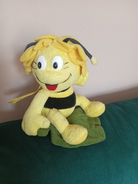 Pszczółka Maja maskotka na liściu