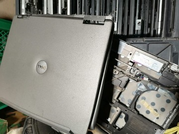 Laptopy Dell 22szt na części "laptopy w częściach"