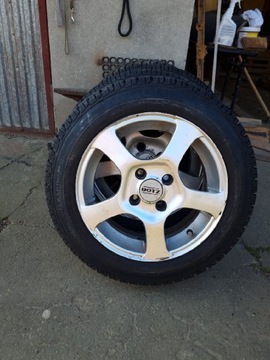 Opony zimowe na alufelgach 165/65 R14