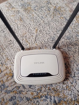 Router tp link.