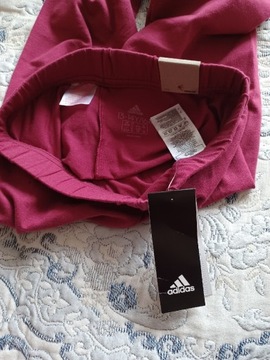 Legginsy adidas .