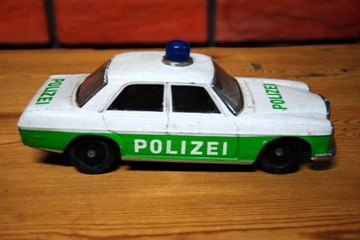 Blaszany Mercedes W115, POLIZEI, 1:18, PRL