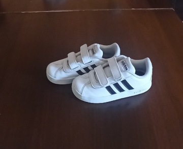 Buty dziecięce Adidas 25 chłopcy 