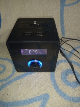 Radio FM z zegarkiem