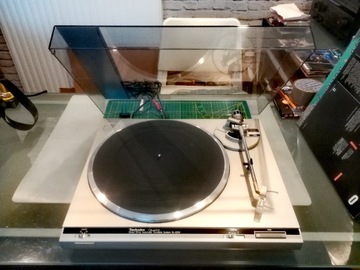 Gramofon Technics SL-Q210 DIRECT DRIVE QUARTZ