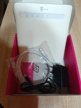 Router T-Mobile MF286