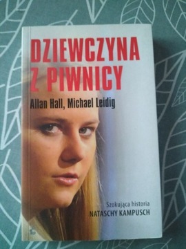 Dziewczyna z piwnicy 