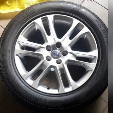 Komplet 4x Felga 18" Volvo XC60 oryginalna Pirelli